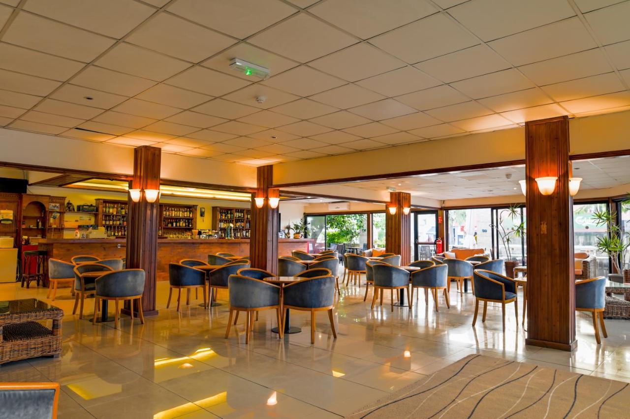 Veronica Hotel Paphos Exterior photo