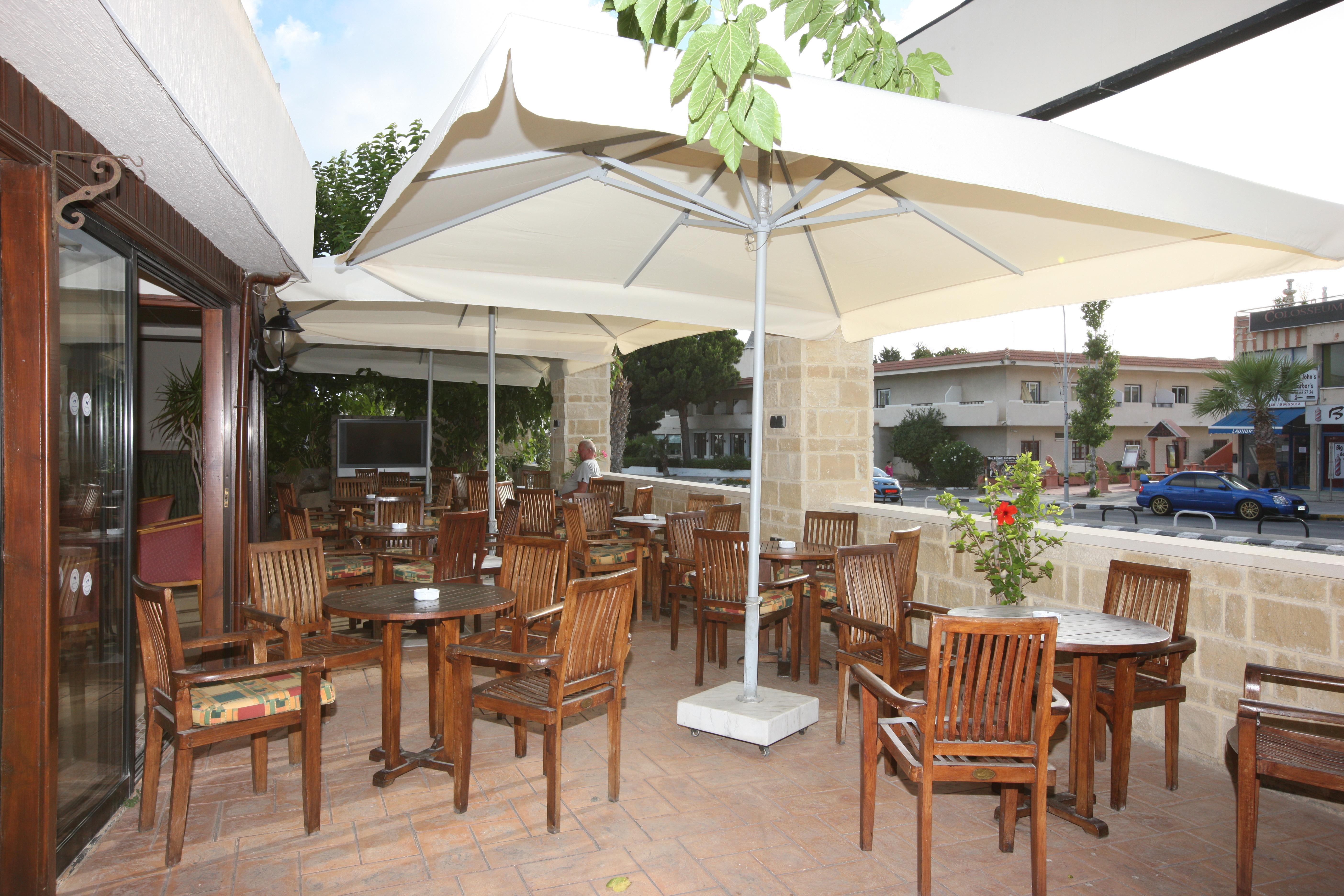 Veronica Hotel Paphos Exterior photo