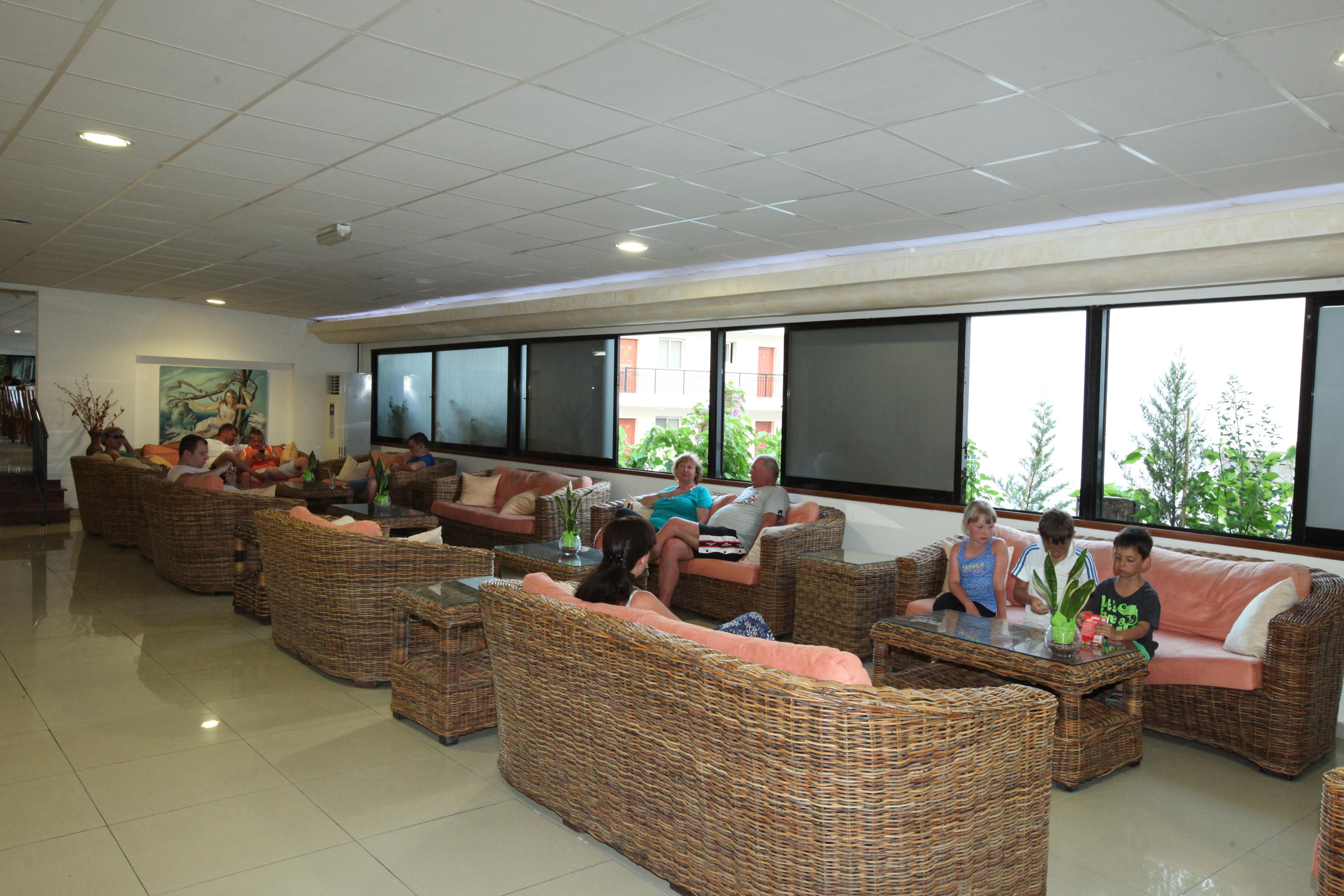 Veronica Hotel Paphos Exterior photo